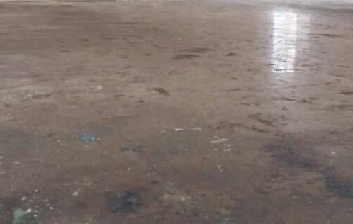 混凝土密封固化劑使用前為什么要保持地面沒(méi)有水分？